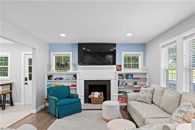 706 Elk Spur Street, Elkin, NC 28621