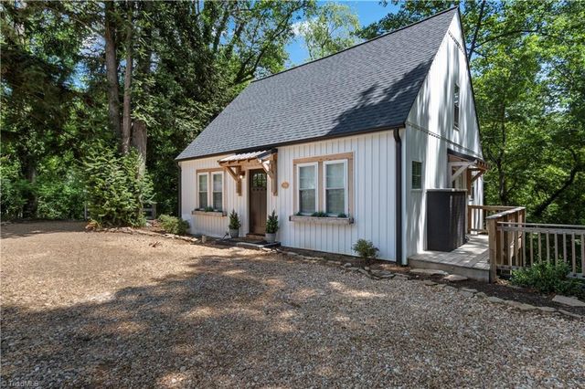 706 Elk Spur Street, Elkin, NC 28621
