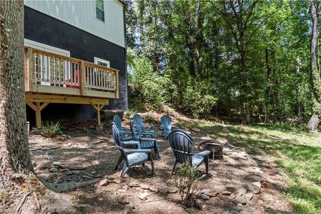 706 Elk Spur Street, Elkin, NC 28621