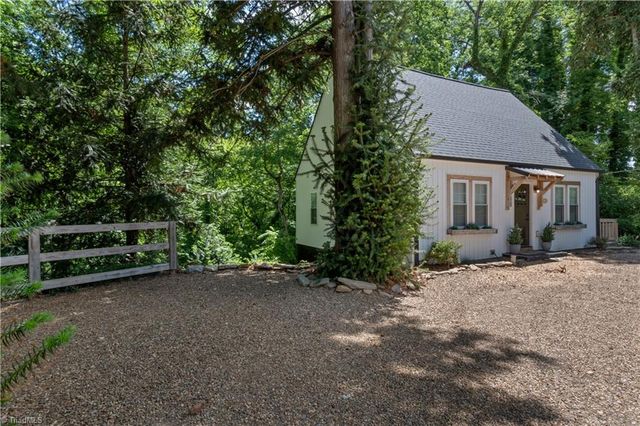 706 Elk Spur Street, Elkin, NC 28621