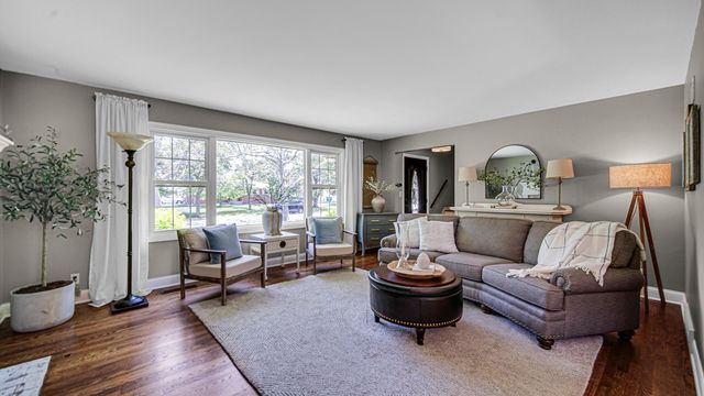 8630 Hohman Avenue, Munster, IN 46321