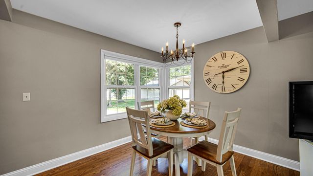 8630 Hohman Avenue, Munster, IN 46321