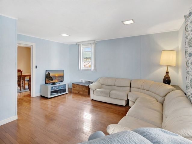 177 Cherry St, Malden, MA 02148