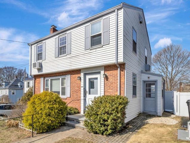 177 Cherry St, Malden, MA 02148