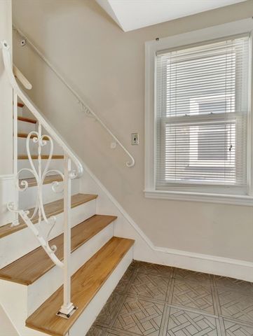 177 Cherry St, Malden, MA 02148