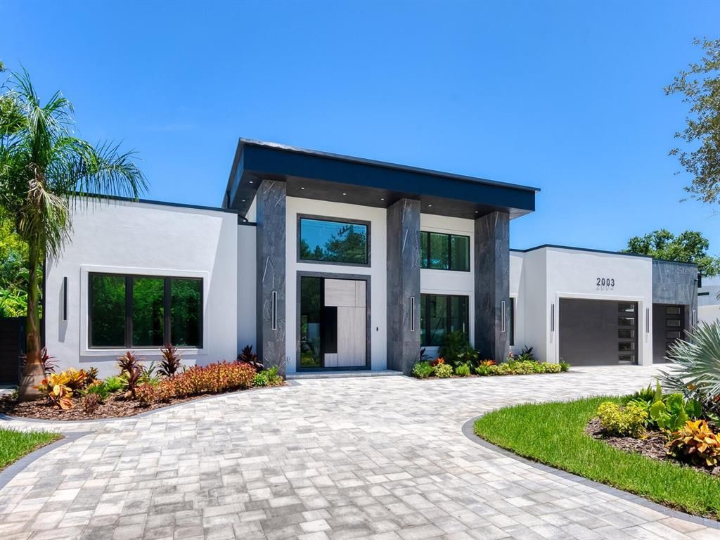 2003 S SHADE AVENUE, Sarasota, FL 34239