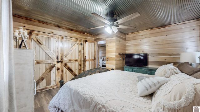 500 dairy ln, Murray, KY 42071