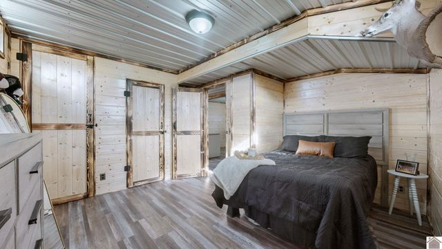 500 dairy ln, Murray, KY 42071