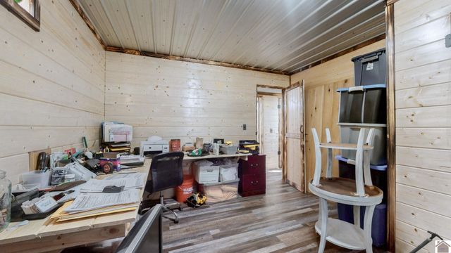 500 dairy ln, Murray, KY 42071