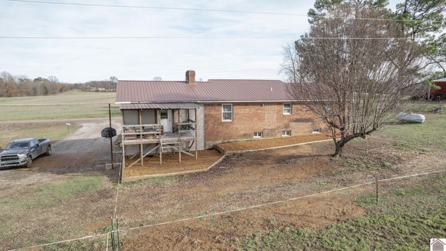 500 dairy ln, Murray, KY 42071