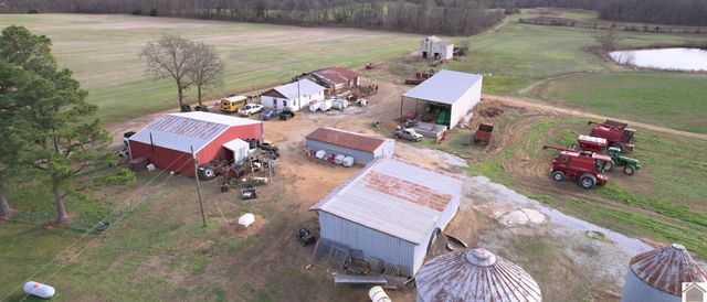 500 dairy ln, Murray, KY 42071