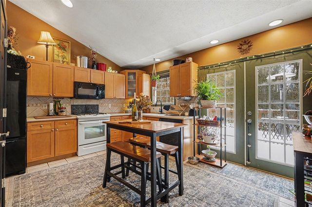 6509 Staple Road, Twin Lake, MI 49457