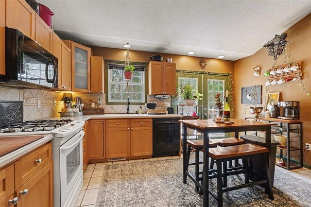 6509 Staple Road, Twin Lake, MI 49457