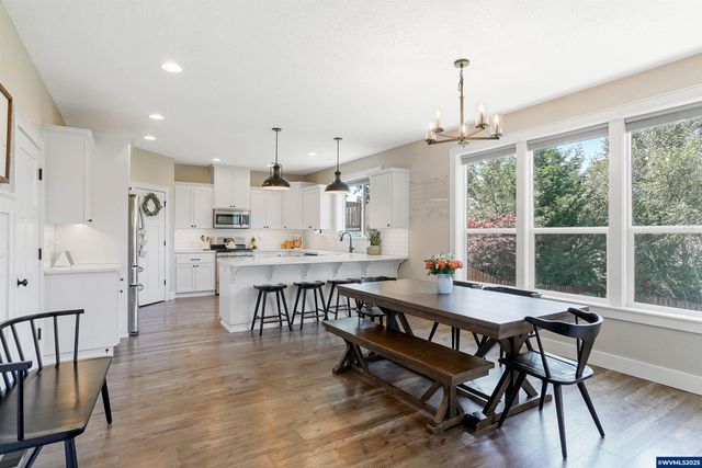2540 Dragonfly Ct SE, Salem, OR 97306