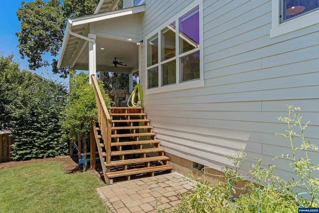 2540 Dragonfly Ct SE, Salem, OR 97306