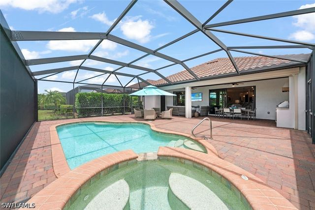 12792 Kinross LN, Naples, FL 34120