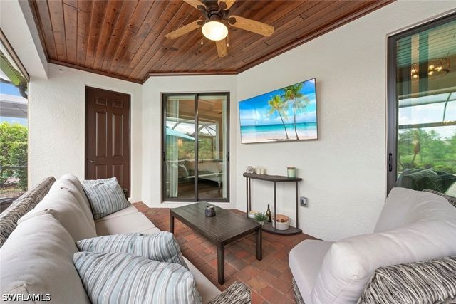12792 Kinross LN, Naples, FL 34120