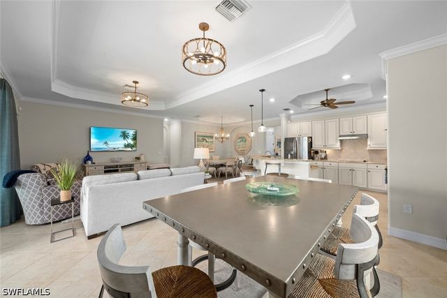12792 Kinross LN, Naples, FL 34120