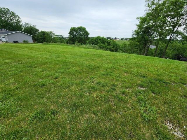 305 Eagle Ridge Drive, Dry Ridge, KY 41035