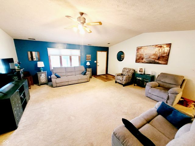 8439 Chapel Pines Drive 84, Indianapolis, IN 46234