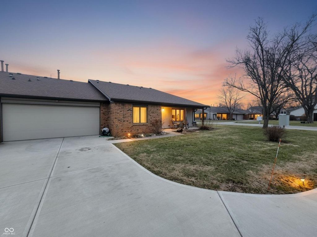 8439 Chapel Pines Drive 84, Indianapolis, IN 46234