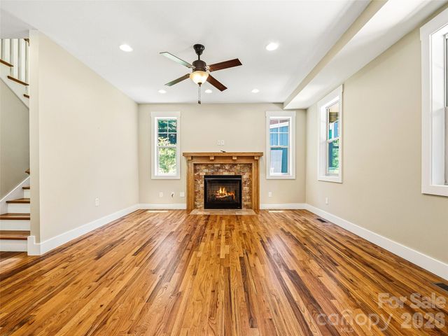 25 Shady Park Lane, Asheville, NC 28804