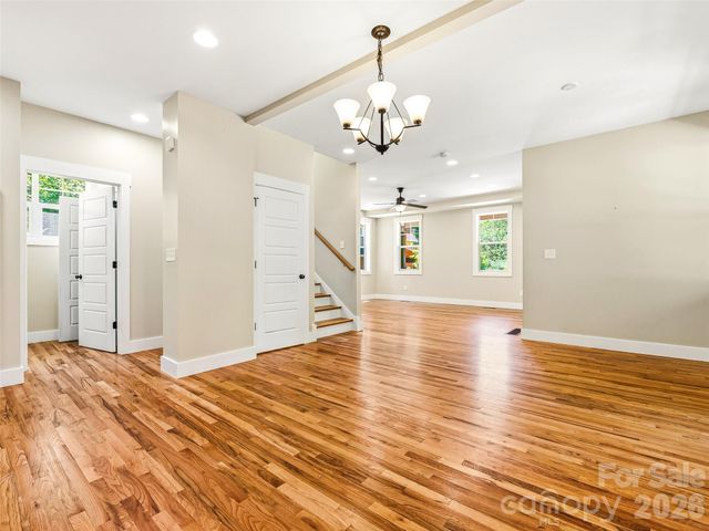 25 Shady Park Lane, Asheville, NC 28804