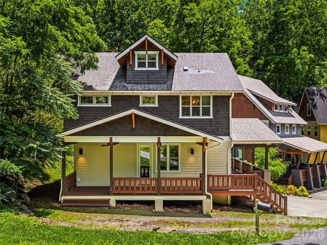 25 Shady Park Lane, Asheville, NC 28804