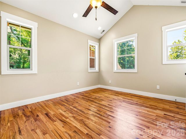 25 Shady Park Lane, Asheville, NC 28804