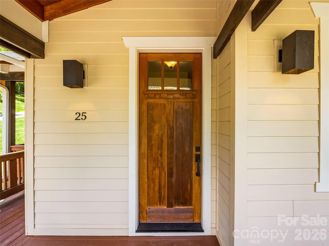 25 Shady Park Lane, Asheville, NC 28804