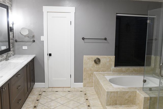 1406 Crystal Hills Drive, Houston, TX 77077