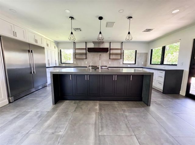 1406 Crystal Hills Drive, Houston, TX 77077