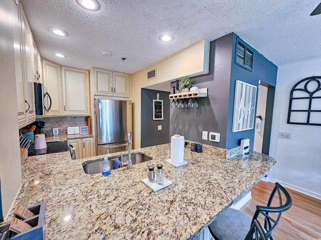 410 Melrose Pl Apt 313, Myrtle Beach, SC 29572