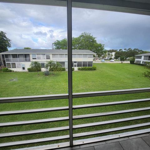 643 Durham W, Deerfield Beach, FL 33442