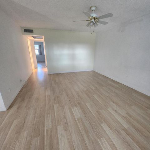 643 Durham W, Deerfield Beach, FL 33442