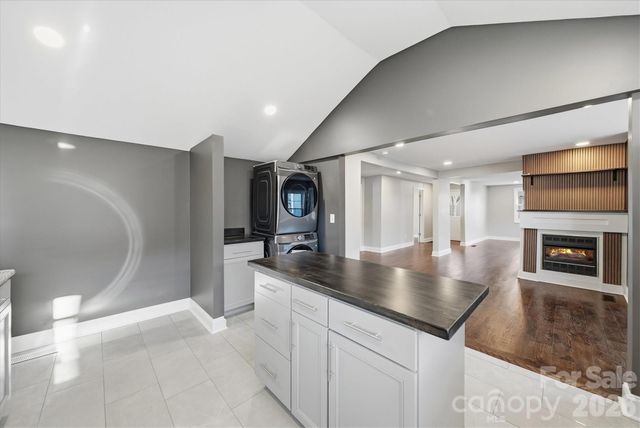 330 Harrington Street NW, Lenoir, NC 28645