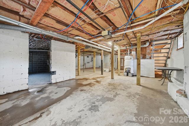 330 Harrington Street NW, Lenoir, NC 28645