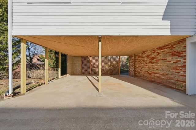 330 Harrington Street NW, Lenoir, NC 28645