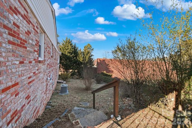 330 Harrington Street NW, Lenoir, NC 28645