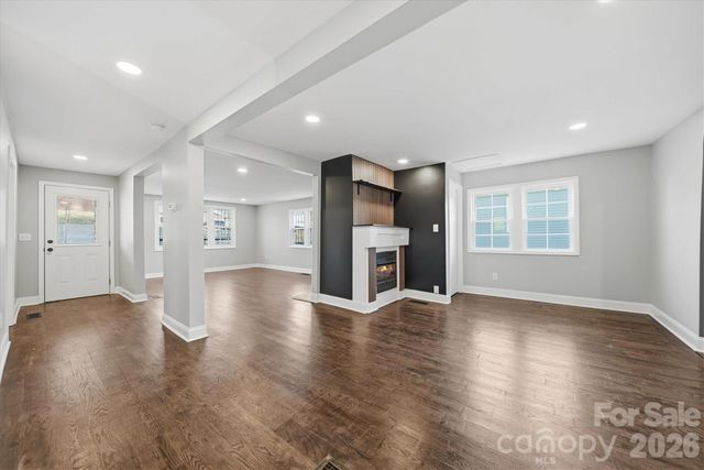 330 Harrington Street NW, Lenoir, NC 28645