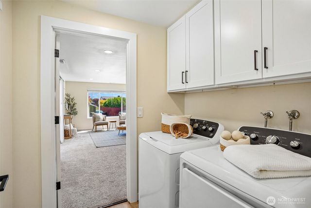 1425 N Woodlawn Street, Tacoma, WA 98406