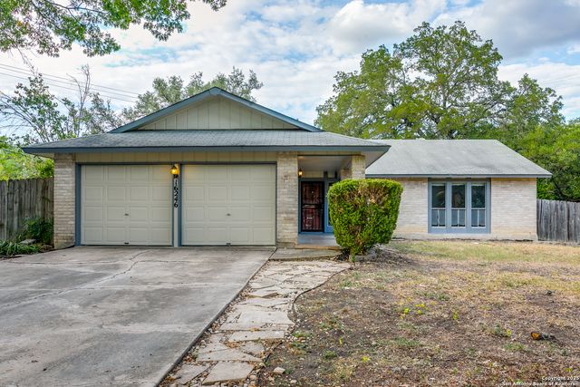 16246 Bear Run, San Antonio, TX 78247