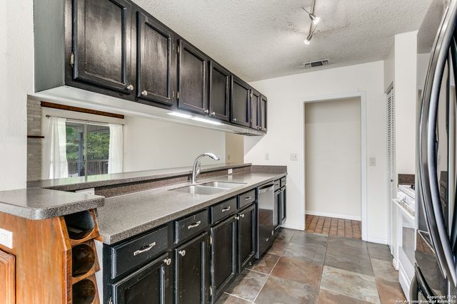 16246 Bear Run, San Antonio, TX 78247