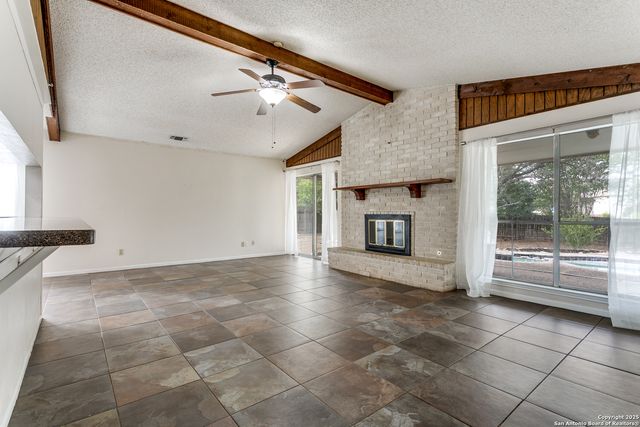 16246 Bear Run, San Antonio, TX 78247