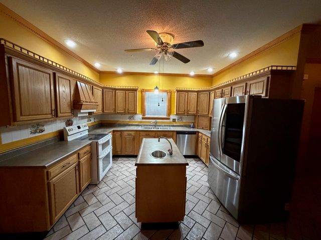 59 Running Fox Lane, Corbin, KY 40701