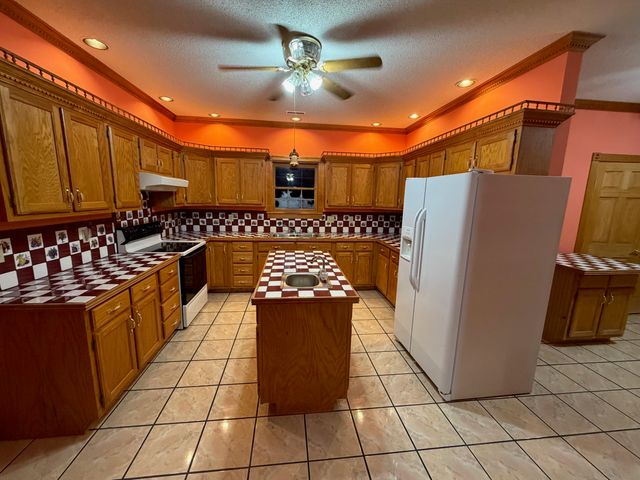 59 Running Fox Lane, Corbin, KY 40701