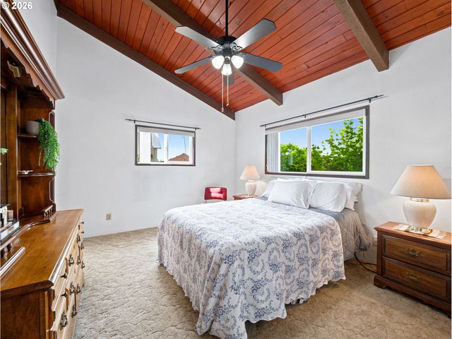 13606 S VICK Rd, Molalla, OR 97038