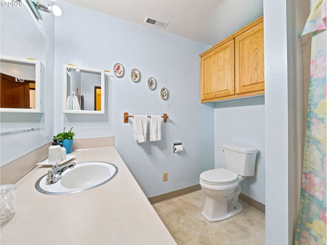 13606 S VICK Rd, Molalla, OR 97038