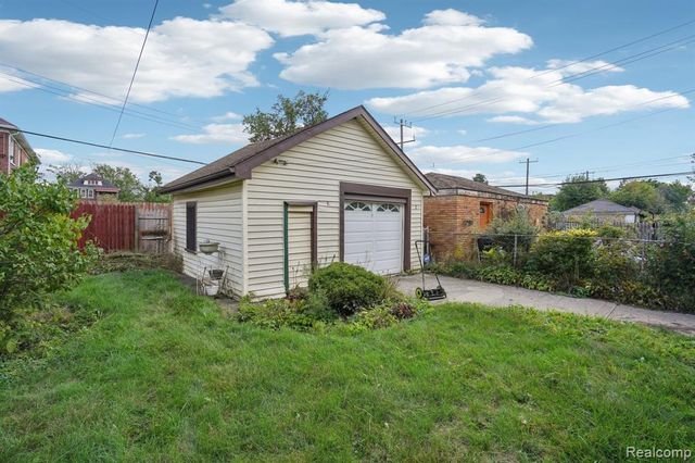 4101 Pasadena Street, Detroit, MI 48238