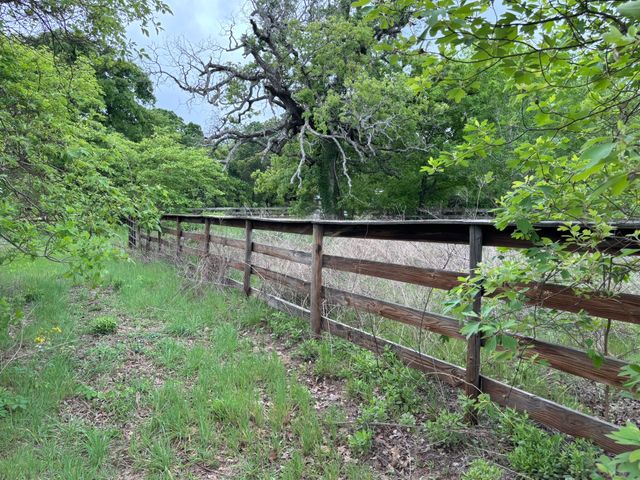 14070 County Road 3520, Brownsboro, TX 75756